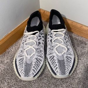 Adidas Yeezy Boost 350 V2 CMPCT